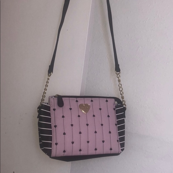 Betsey Johnson crossbody - Picture 3 of 5